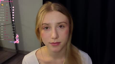 Snapshot of chloe_guidry chatting on 01.21.25 Arianaa Mourrr online show from 01.21.25