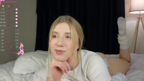 Snapshot of chloe_guidry chatting on 02.27.25 Arianaa Mourrr online show from 02.27.25
