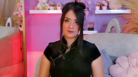 Snapshot of chloe_rem chatting on 01.12.25 . online show from 01.12.25