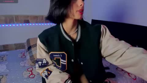  3 online show from 09.25.25