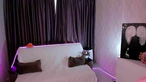 Chloe online show from 09.24.25