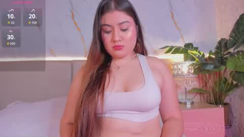 Chloee online show from 11.30.25