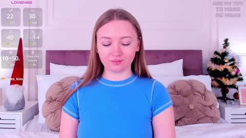 Snapshot of chloesug chatting on 01.14.25 Chloe online show from 01.14.25