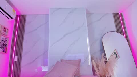 Chlooe online show from 01.26.25