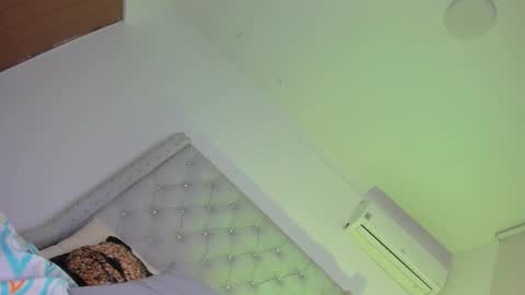 chocobunny1 online show from 11.25.25