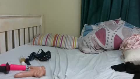 Snapshot of chocolate_candiee chatting on 11.15.25 chocolate_candiee online show from 11.15.25