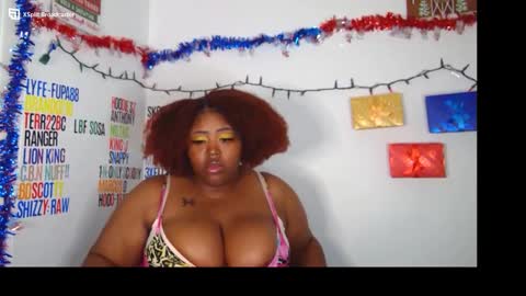 Snapshot of chocolatebunnyxx69 chatting on 12.09.24 Melina online show from 12.09.24