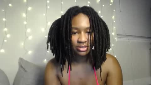 Snapshot of chocolatechip_1919 chatting on 11.08.25 ChoclateChip 1919 online show from 11.08.25