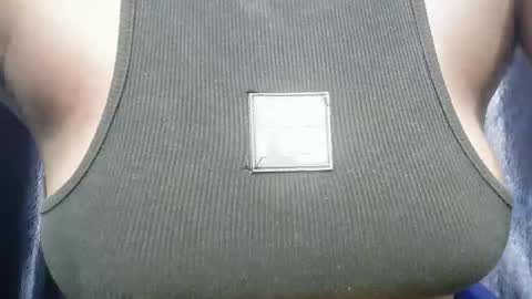 chocoslut22 online show from 11.17.25