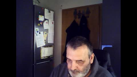 Snapshot of chris250268 chatting on 12.14.24 Chris online show from 12.14.24
