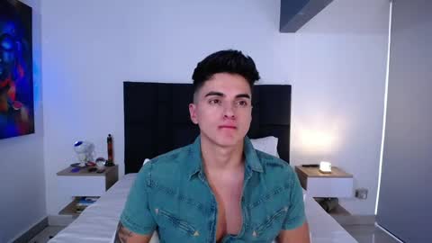 Snapshot of christianvalenzia chatting on 02.01.25 Christian online show from 02.01.25