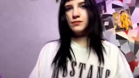 Snapshot of christirutenberg chatting on 11.23.25 Christie online show from 11.23.25