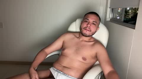 Snapshot of christopherdav chatting on 12.13.24 Chris online show from 12.13.24