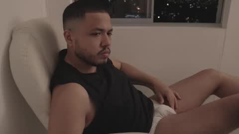 Snapshot of christopherdav chatting on 11.18.25 Chris online show from 11.18.25