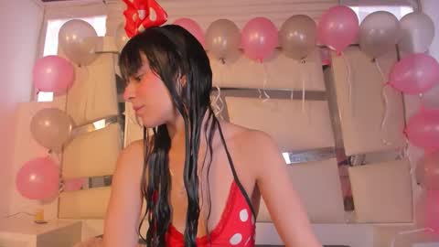 instagram chrystaljade.1 online show from 10.17.25