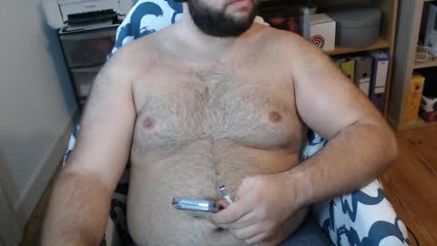 Snapshot of chubbear_fr chatting on 10.23.25 Chubbear fr online show from 10.23.25