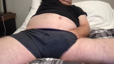 Snapshot of chubbeebear chatting on 12.04.24 lOOking4me online show from 12.04.24
