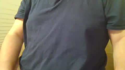 Snapshot of chubbycub14 chatting on 10.05.25 chubbycub14 online show from 10.05.25