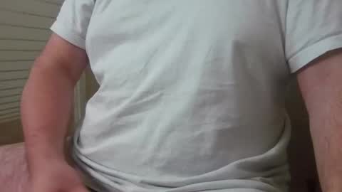 Snapshot of chubbycub14 chatting on 10.15.25 chubbycub14 online show from 10.15.25