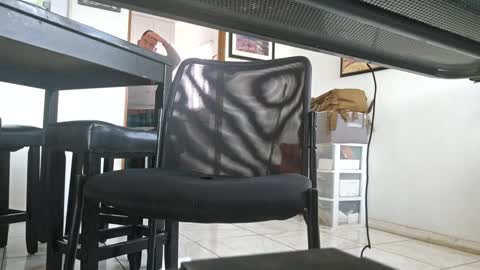 cigneska1 online show from 12.30.24