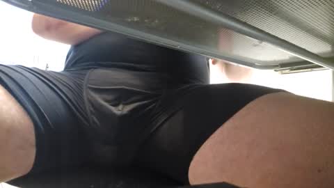 cigneska1 online show from 11.04.25