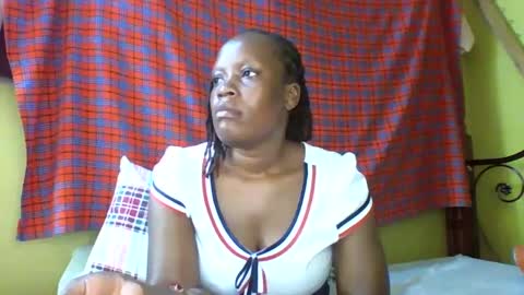 Snapshot of cinddy_14 chatting on 02.09.25 cinddy 14 online show from 02.09.25