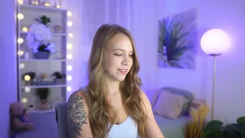 Snapshot of cindy_grey_ chatting on 09.14.25 Cintybaby online show from 09.14.25
