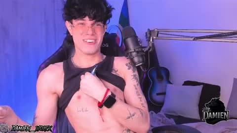 Snapshot of cinnamon_boyxxx chatting on 09.20.25 David Independent Model online show from 09.20.25