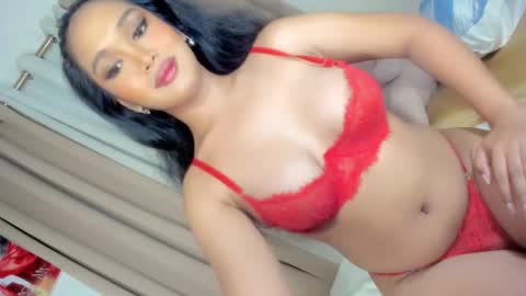 Snapshot of cinnamoncandy14 chatting on 09.08.25 Ask me online show from 09.08.25