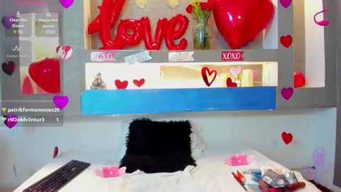Snapshot of cinthya_mjs chatting on 02.17.25 Cinthya online show from 02.17.25
