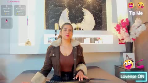 Snapshot of cinthya_mjs chatting on 09.10.25 Cinthya online show from 09.10.25