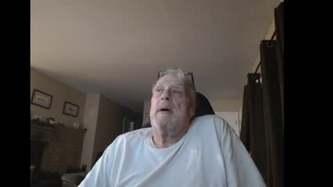 Snapshot of cjscout chatting on 12.03.24 cjscout online show from 12.03.24