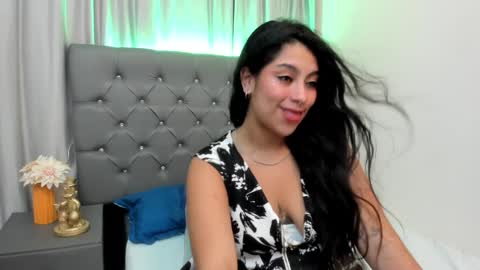 Snapshot of claire_aristizabal chatting on 12.13.24 claire aristizabal online show from 12.13.24