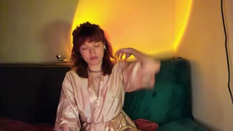 Snapshot of clancyosbourne chatting on 12.10.24 Clancy online show from 12.10.24