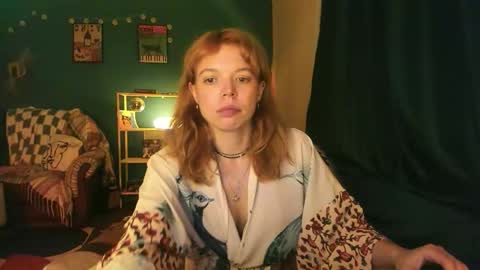 Snapshot of clancyosbourne chatting on 09.10.25 Clancy online show from 09.10.25