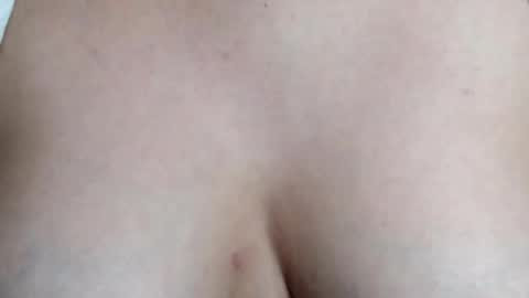 CLARA AT YOUR SERVICE online show from 02.05.25