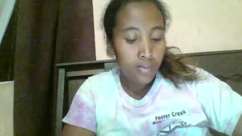 Snapshot of clarah0123 chatting on 10.04.25 Clarah0123 online show from 10.04.25