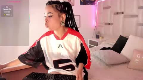 Cleo  smith online show from 10.08.25