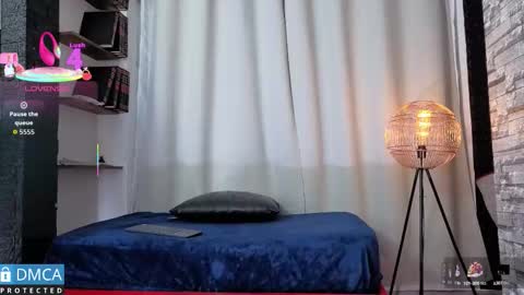 Clhoe online show from 10.09.25