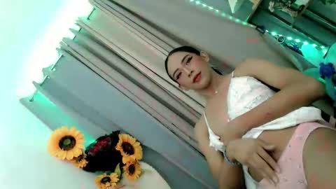 Snapshot of clinalynxx chatting on 11.20.25 clinalynxx online show from 11.20.25