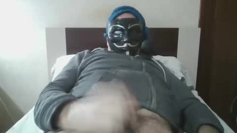 Snapshot of clistezzz1 chatting on 10.28.25 clistezzz1 online show from 10.28.25