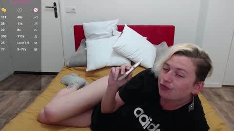 Syl  online show from 02.26.25