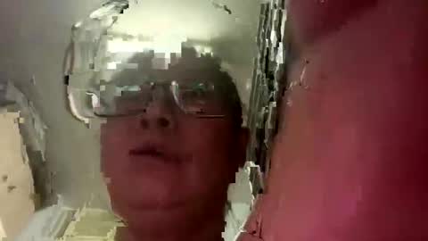 Snapshot of cocacola1668 chatting on 02.14.25 Cocacola1668 online show from 02.14.25