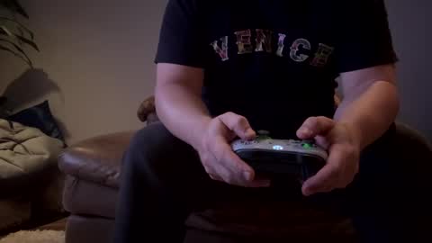 Snapshot of coker79 chatting on 01.02.25 coker79 online show from 01.02.25