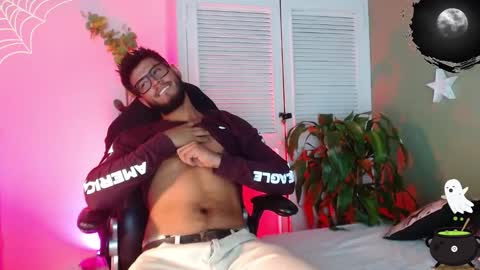 Snapshot of colby_smit chatting on 10.15.25 Colby online show from 10.15.25