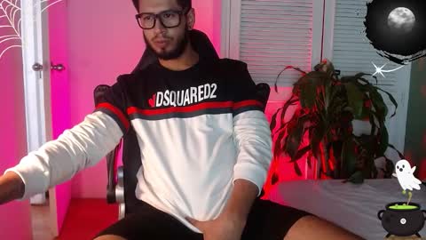 Snapshot of colby_smit chatting on 10.19.25 Colby online show from 10.19.25