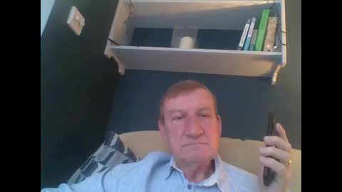 Snapshot of colinbeech chatting on 12.10.24 colinbeech online show from 12.10.24