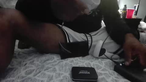 Snapshot of comesuckthisdick111 chatting on 11.03.25 comesuckthisdick111 online show from 11.03.25