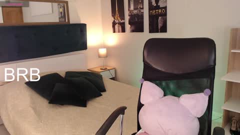 Snapshot of connie_haze chatting on 01.27.25 Connie online show from 01.27.25