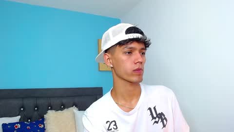 Snapshot of connor_garrett chatting on 01.27.25 Connor online show from 01.27.25